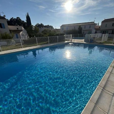Appartement T2, 4 Personnes, Climatise, Avec Piscine, Village De La Mer La Londe-les-Maures Εξωτερικό φωτογραφία